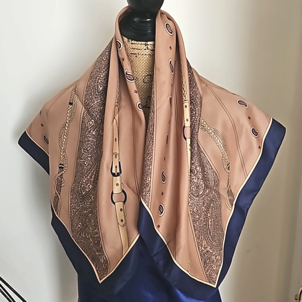 Vintage Scarf, 30" x 30"